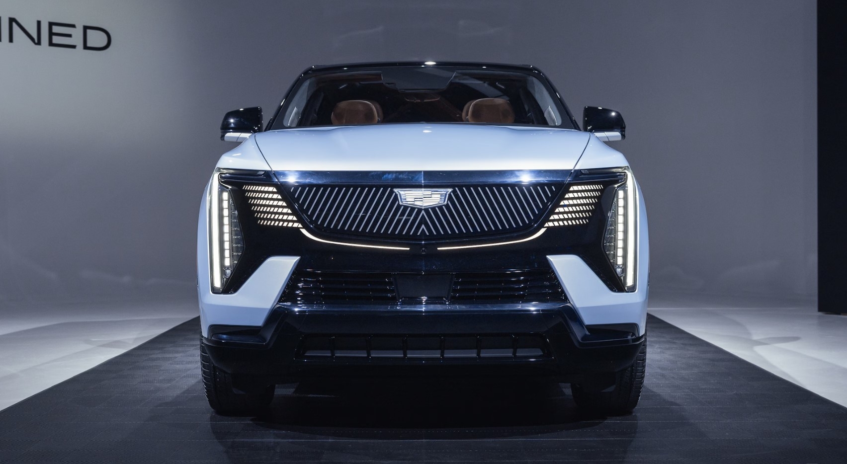 2026 Cadillac Vistiq Specs Review Features Inside The Hood